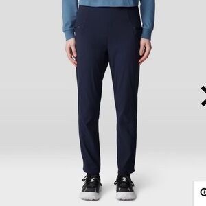 WOMEN'S DYNAMA™ HIGH RISE ANKLE PANT